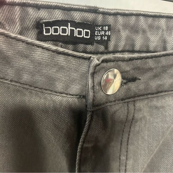 Boohoo PLUS MID RISE UTILITY DENIM CARGO JOGGERS - Picture 5 of 9